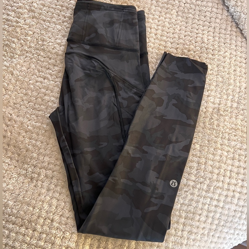 Lululemon Fast and Free Tight 25”